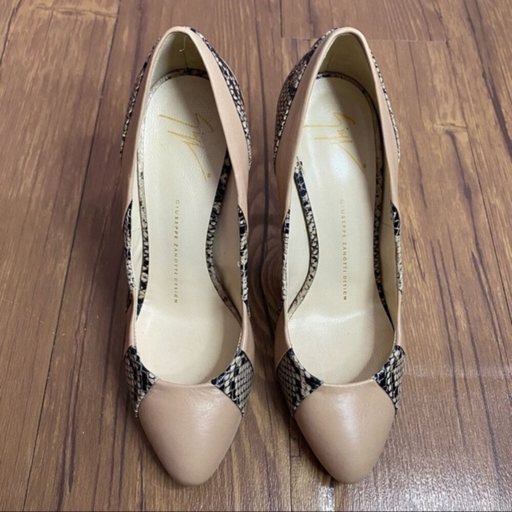 Giueseppe Zanotti Heels‎ Women Size 37.5